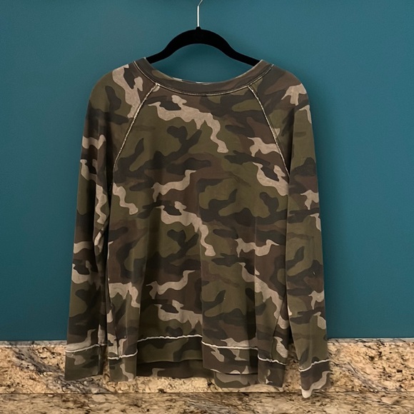 Camouflage crewneck sweatshirt - Picture 1 of 4